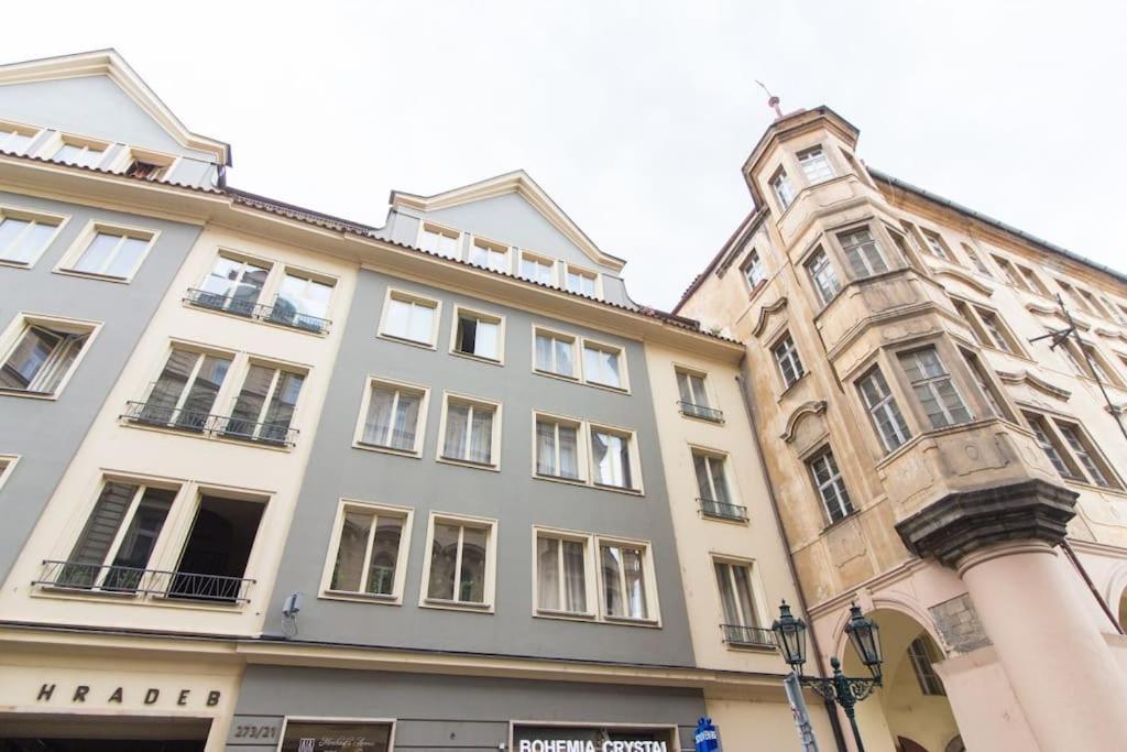 Charles Bridge Tower / Prague Castle View Apartment Exterior photo
